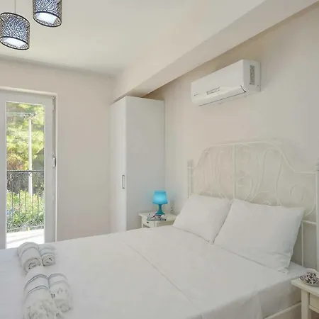 Sleeps 7 Air Con Wifi Willa *